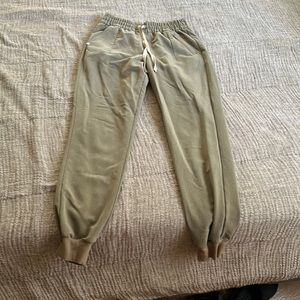FIGS HIGH WAISTED JOGGER- HEATHERED OLIVE
